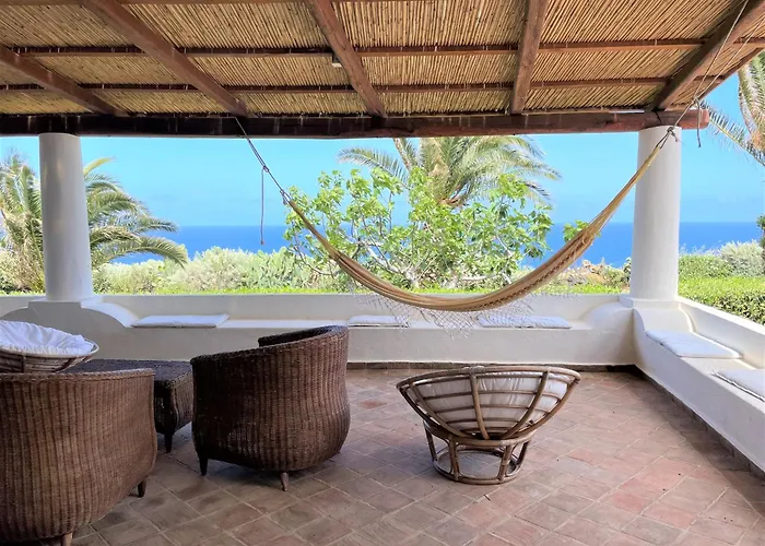 Le Di Eolo * Malfa (Salina)