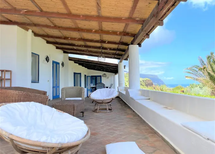 Casa vacanze Le Di Eolo Malfa (Salina)