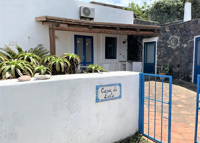 Casa vacanze Le Di Eolo Malfa (Salina)