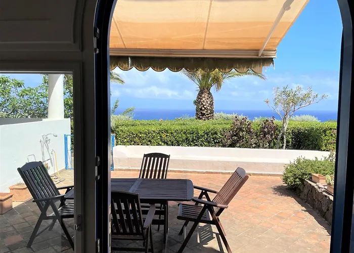 Le Di Eolo Casa vacanze Malfa (Salina)