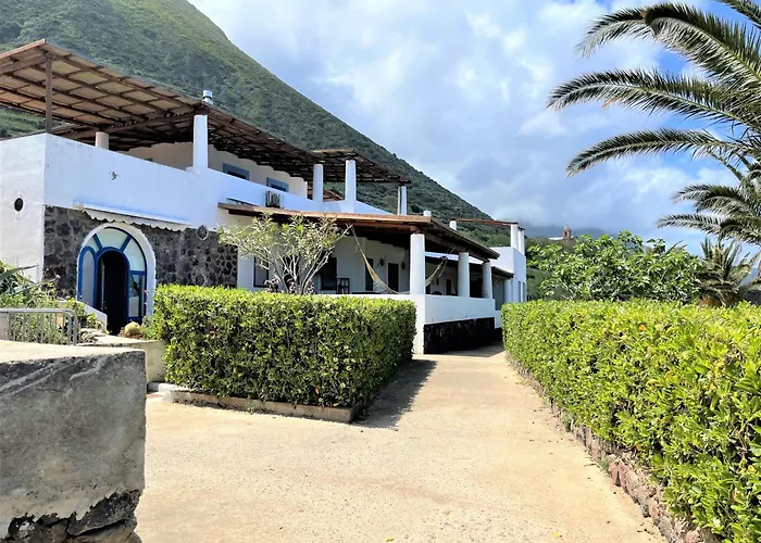 Casa vacanze Le Di Eolo Malfa (Salina)